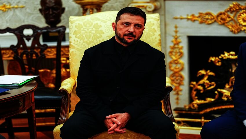 Zelenskyj slog tillbaka mot reportern som kritiserat hans klädsel