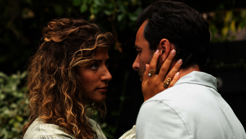 Fifteen-Love (16)