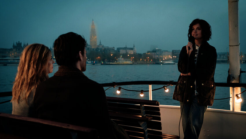 Houkutus naapurissa (16)