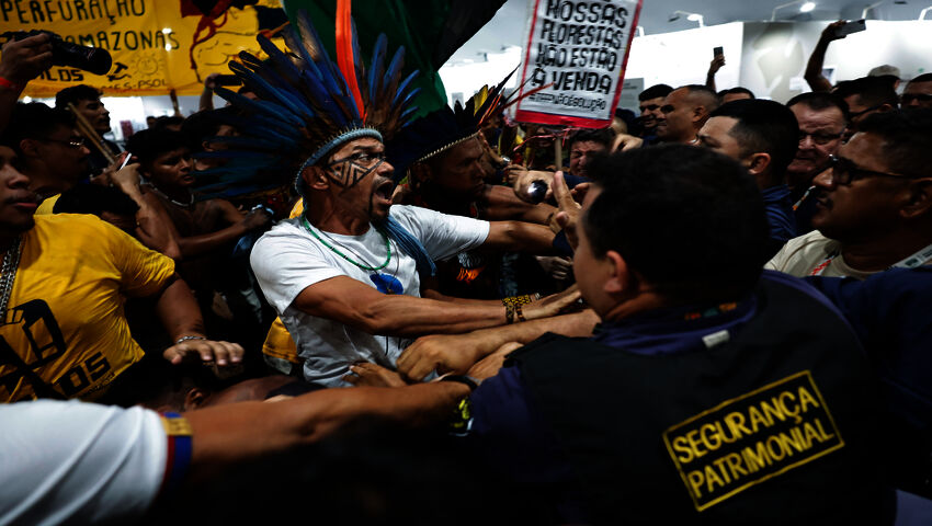 Aktivister stormade COP30