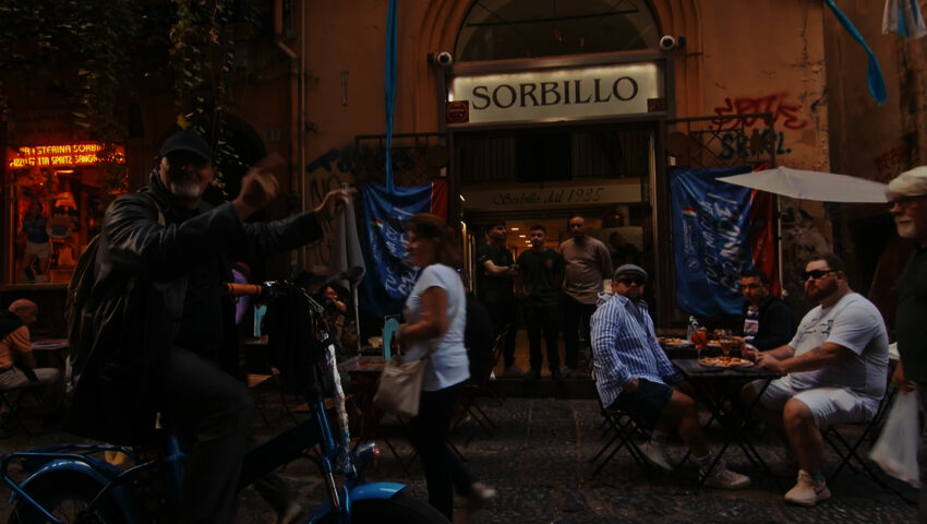 Burgerimiehet Välimerellä (S)