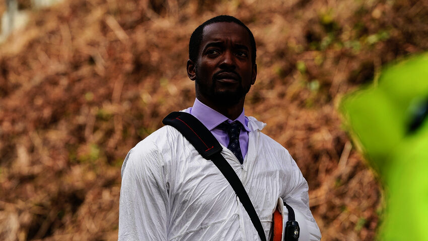 Hiljainen todistaja (16)