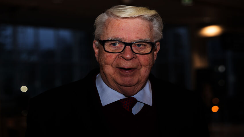 Onko Jääkiekkoliitossa johtajuusvaje, Kalervo Kummola?