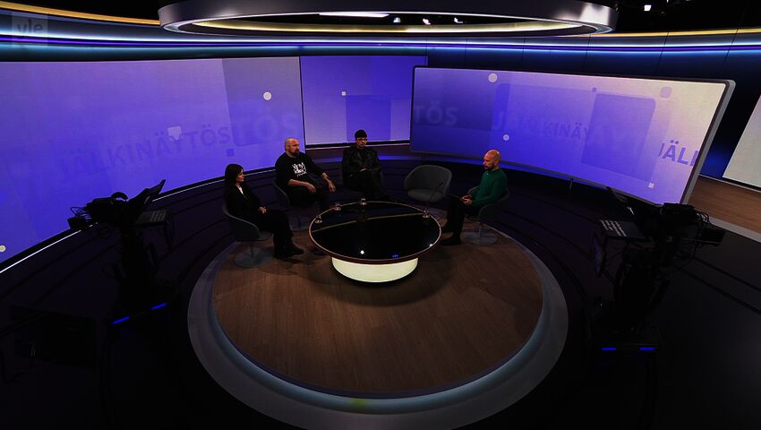 "Tavallisuuden larppaaminen näkyy toistuvasti kauneustrendeissä"