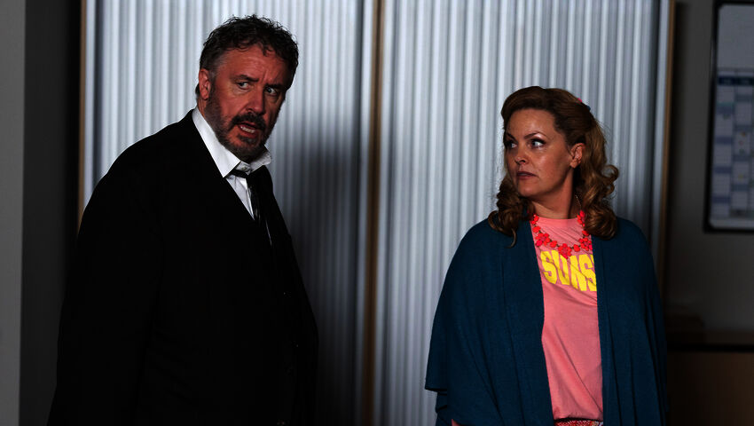 Etsiväpari Shakespeare & Hathaway (12)