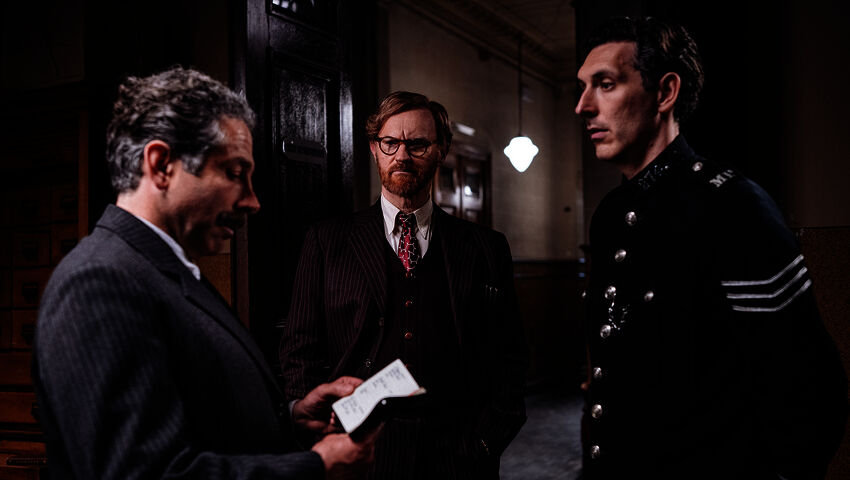 Kirjakauppiaan tutkimukset (12)