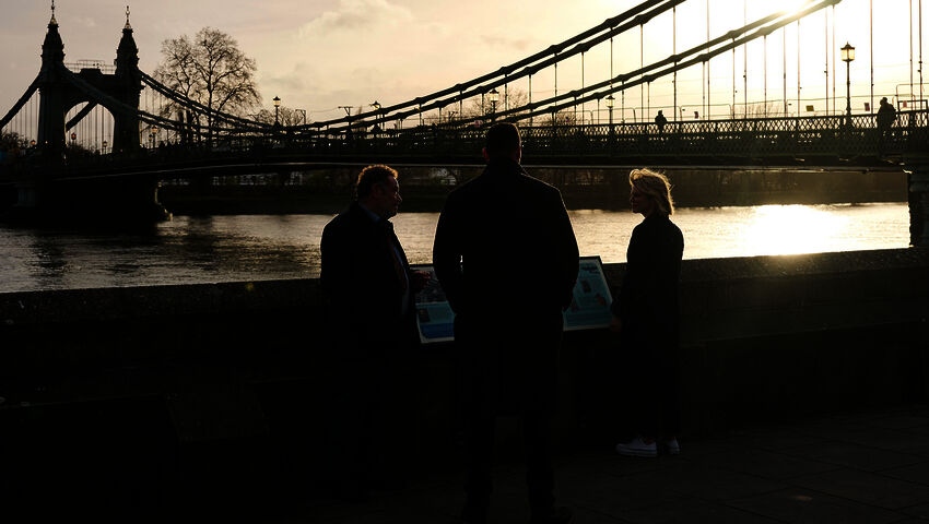 Hiljainen todistaja (16)