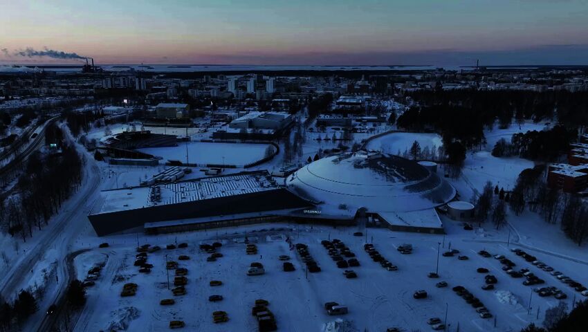 Katso miltä Ouluhalli näyttää kaksi päivää ennen Vuosi vaihtuu-tapahtumaa.