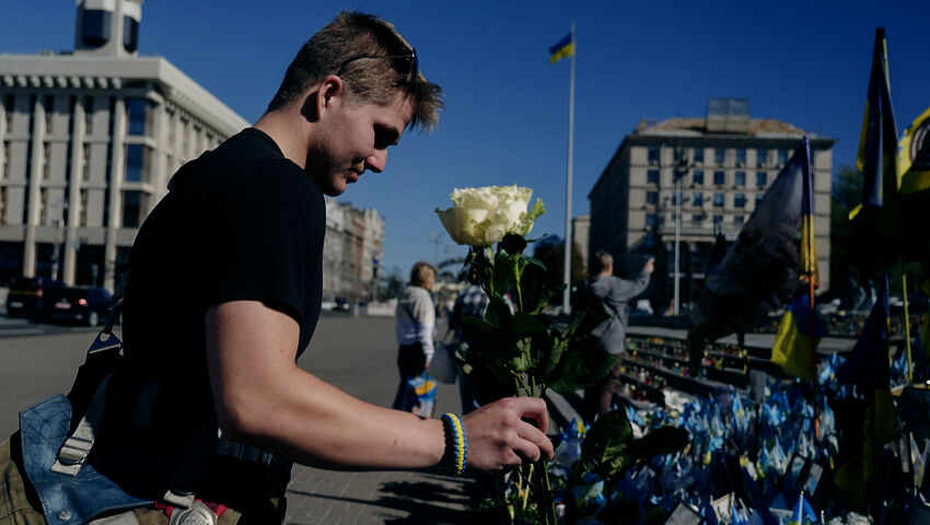 Maan puolustajat (7)