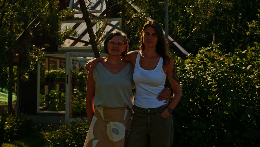 Äidiltä tyttärelle