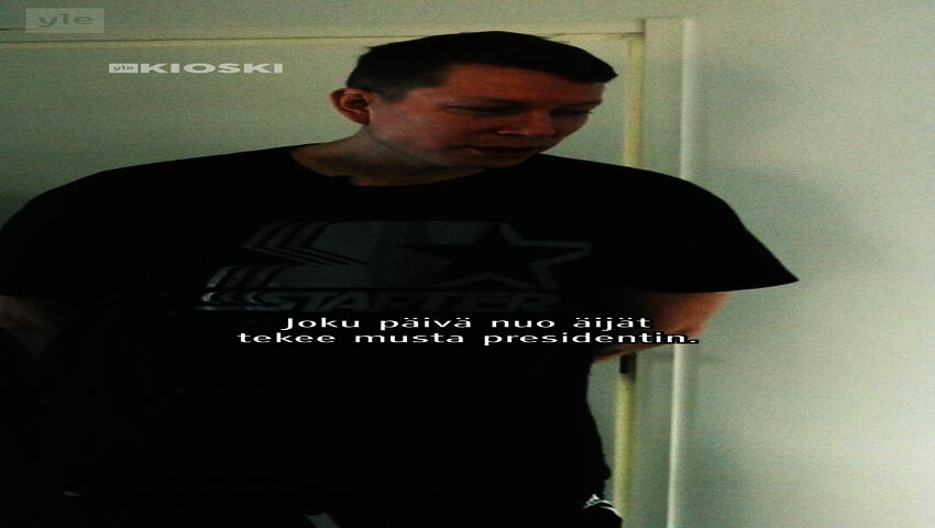 Traileri 2: Vallan algoritmi