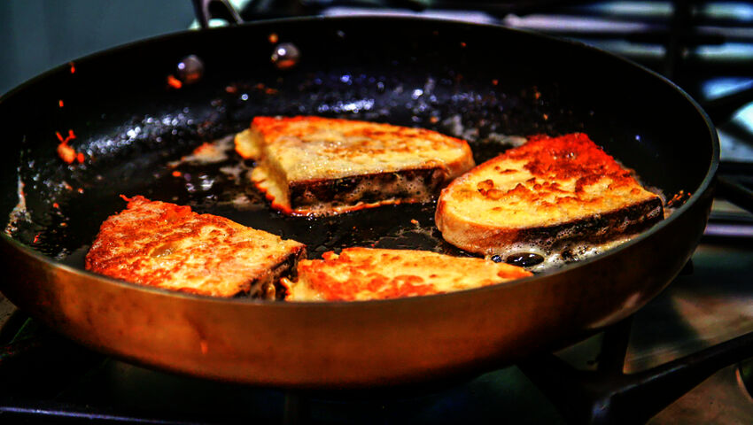 Timjamia, kukkoa ja torttuja