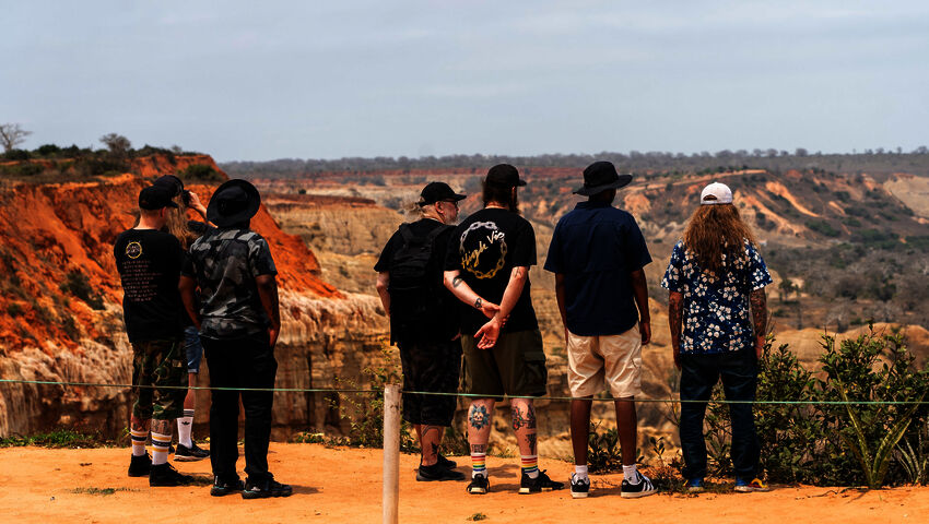 Lähiöbotox: African Metal Tour