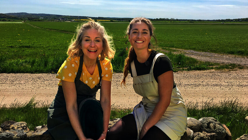 Timjamia, kukkoa ja torttuja