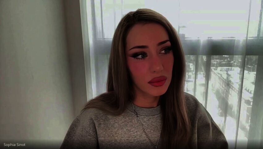 Meikkitaiteilija Sophia Sinotin tavoite Zara Larssonin kiertueelle oli, että meikki pidetään leikkisänä