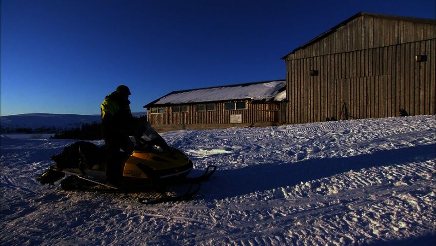 Tiettömän taipaleen takana 