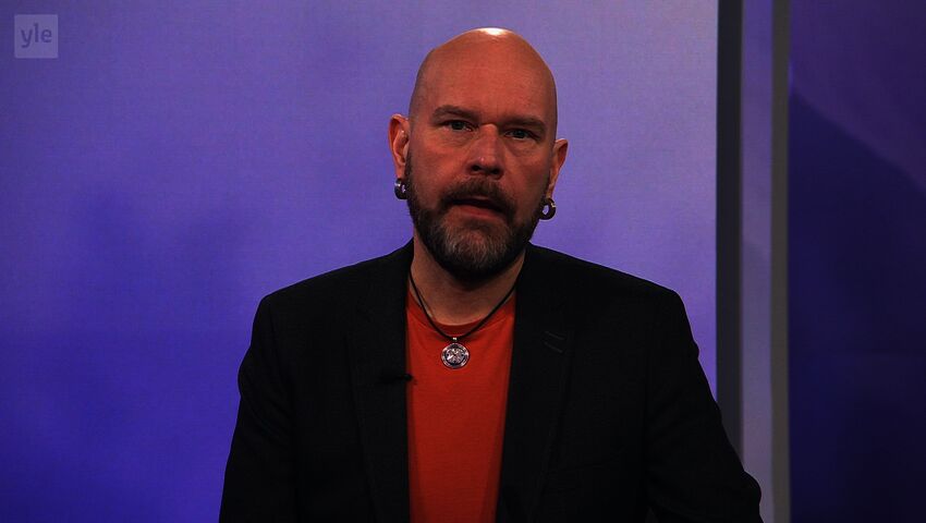 Vanhustenhoiva on kriisissä – "Äkkijyrkät sote-leikkaukset syövät hengiltä"