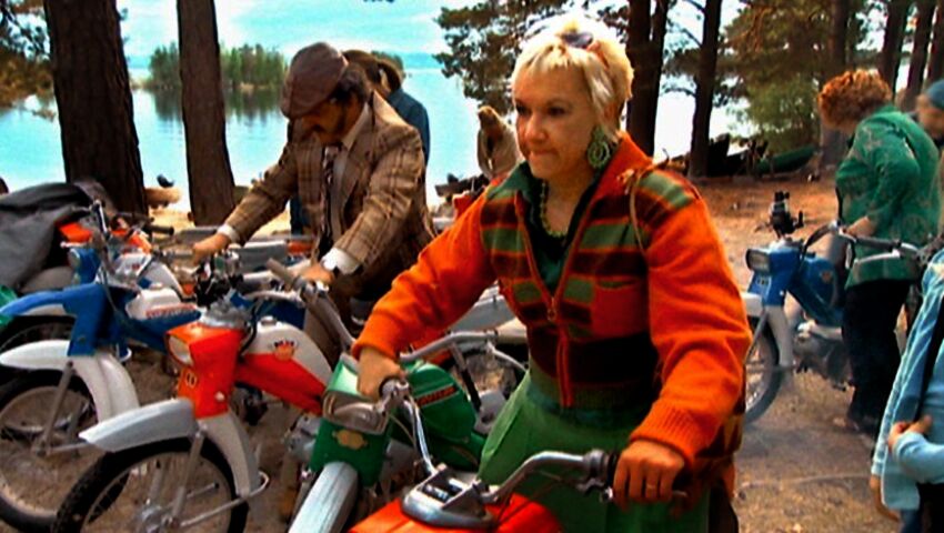 Mennään mopedilla!