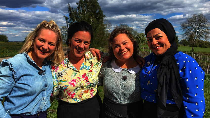 Timjamia, kukkoa ja torttuja