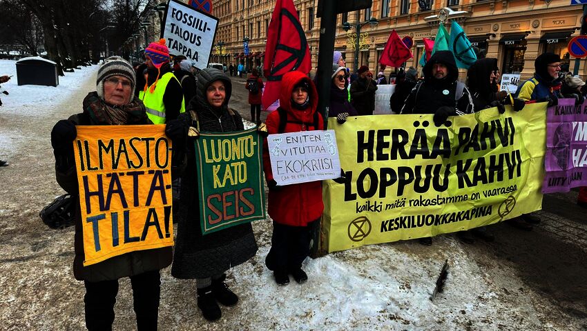 Elokapinalaiset osoittivat mieltään Helsingin keskustassa