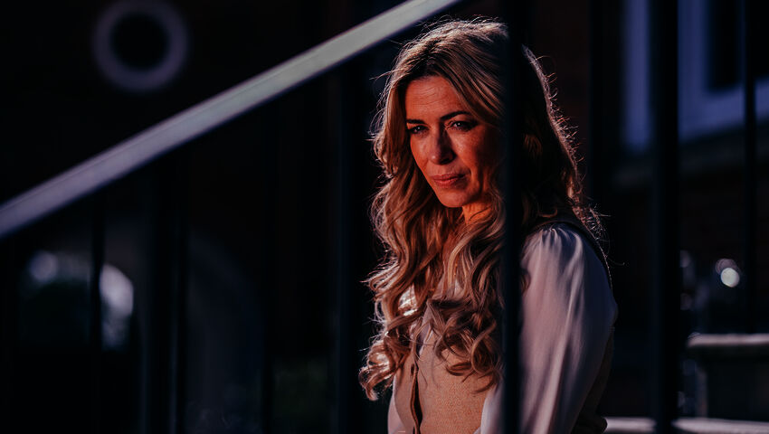 Vaarallinen vieras (16)