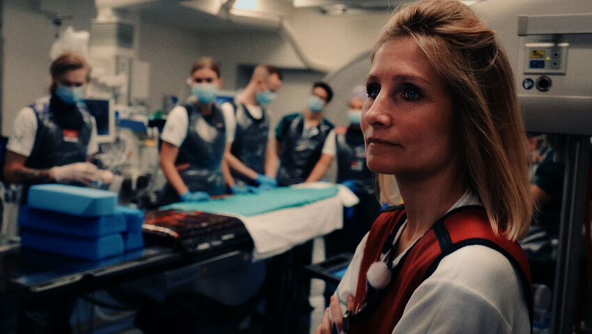 Hyvissä käsissä (7)