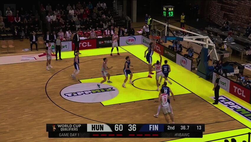 Miikka Muurinen lennokkaassa blokissa Unkarissa