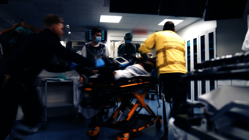 Hyvissä käsissä (7)