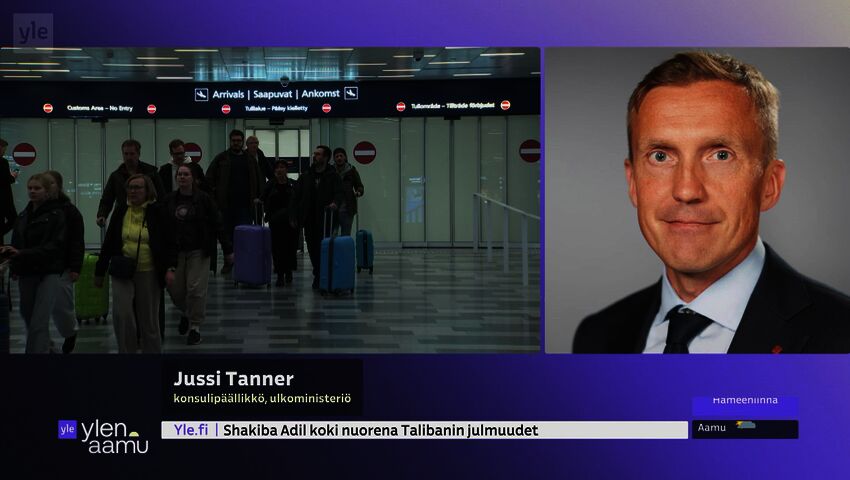 Matkailijoita kuljetetaan pois Lähi-idästä