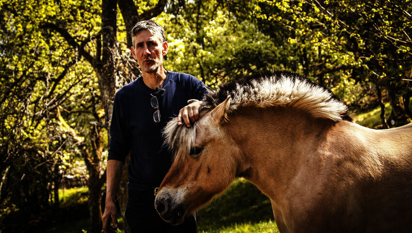 Tiettömän taipaleen takana