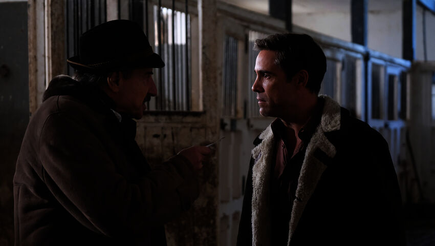 Kahden maailman välissä (12)