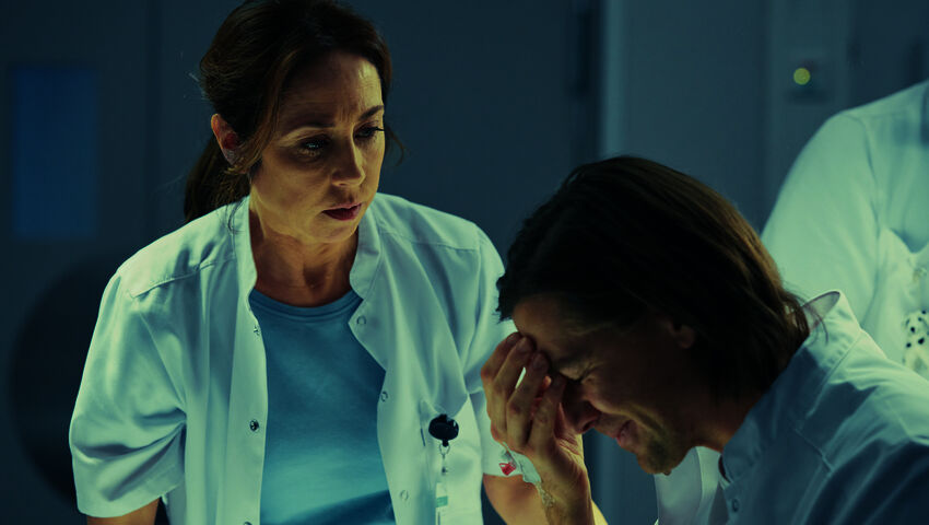 Ihmeiden äärellä (12)