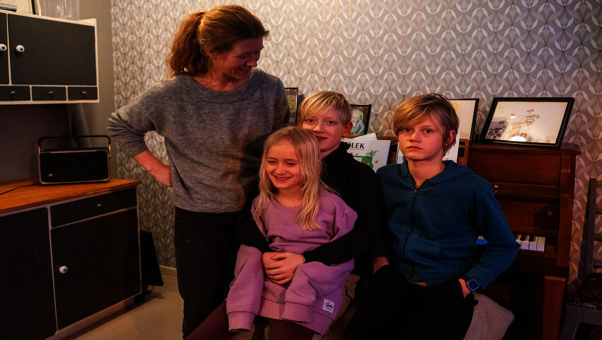 Så här fixar du vardagsrumban när barnen har två hem