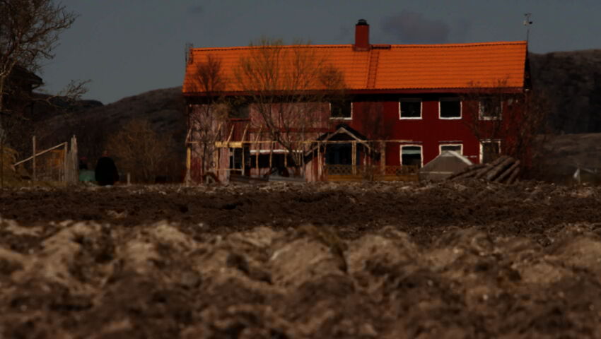 Tiettömän taipaleen takana