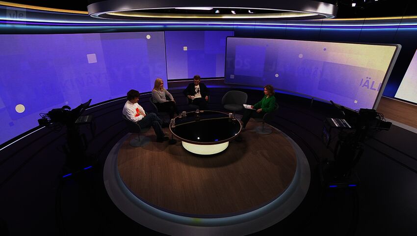 "Uskomattoman tyhmä maailma meillä" – Alkavatko kirjat ja älykkyys toimia erottautumiskeinoina? 