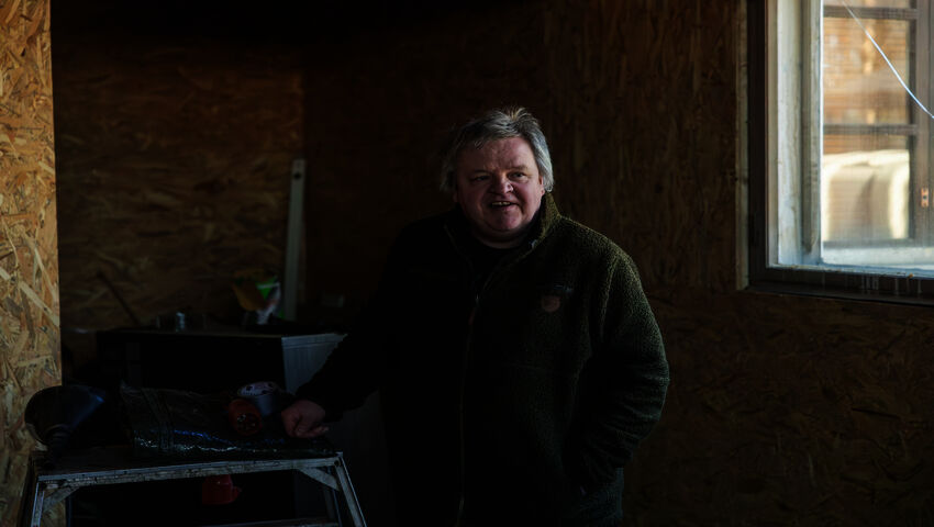 Patrik Nyholm om sista ljuset i byn