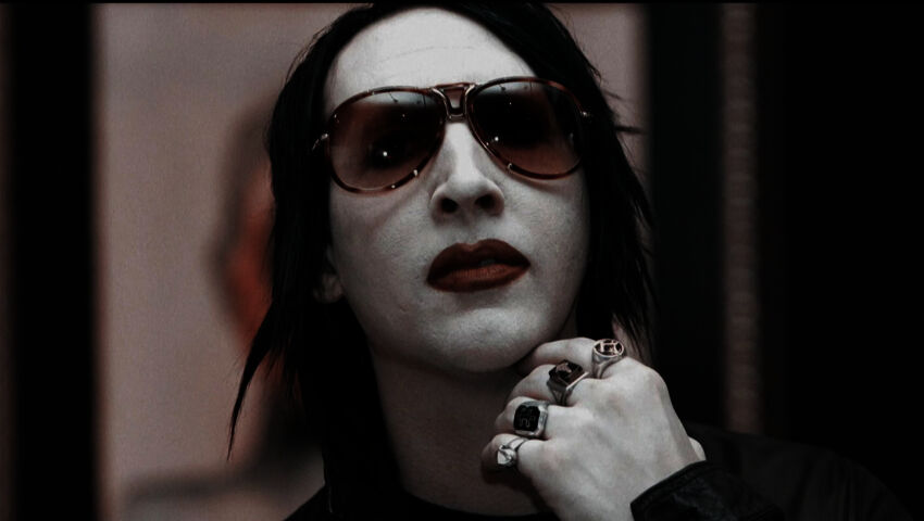 Marilyn Manson: julma totuus (16)