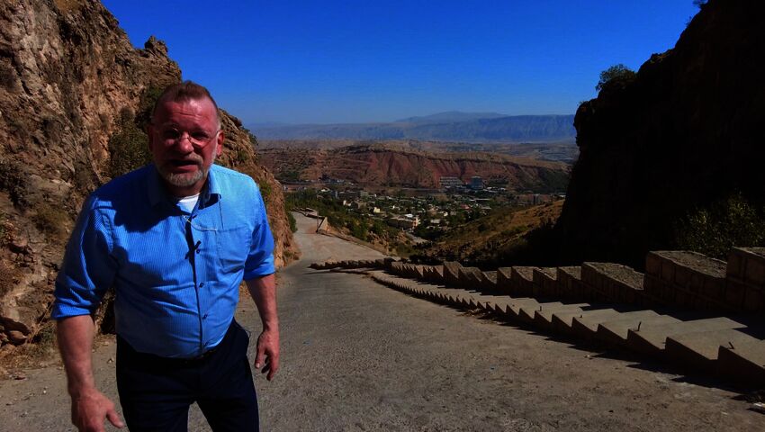 Ristinmies ja minä - Jeesus Nasaretilaisen tarina