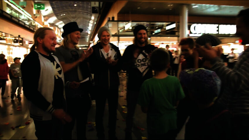 Duudsonit tuli taloon (S)