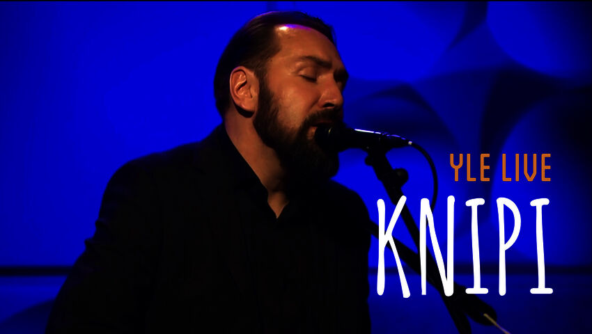 Knipi - Katkoviivoja ja tien varsia