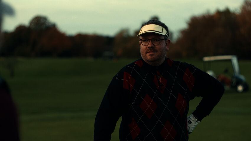 Jokaisen miehen takana (12)