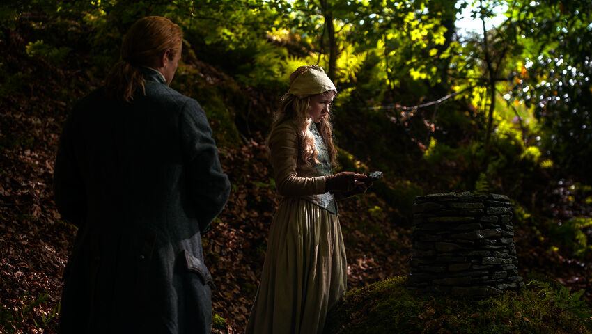 Outlander - Matkantekijä (16)