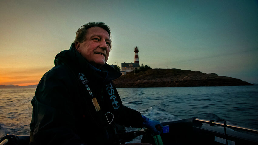 Tiettömän taipaleen takana