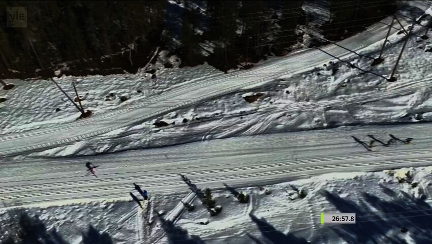 Eveliina Piippo kaatuu SM-viestissä