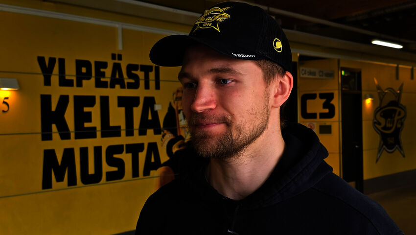 SM liigan välierissä ensi kertaa yhteen iskevät KooKoo ja SaiPa