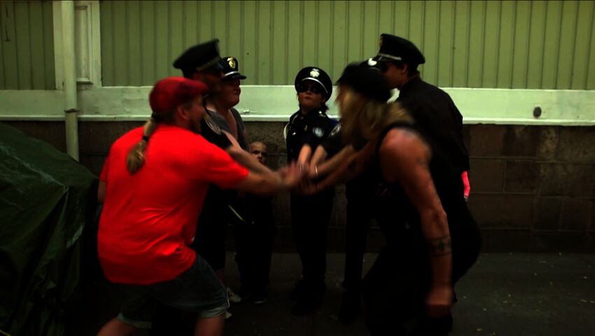 Duudsonit tuli taloon (7)