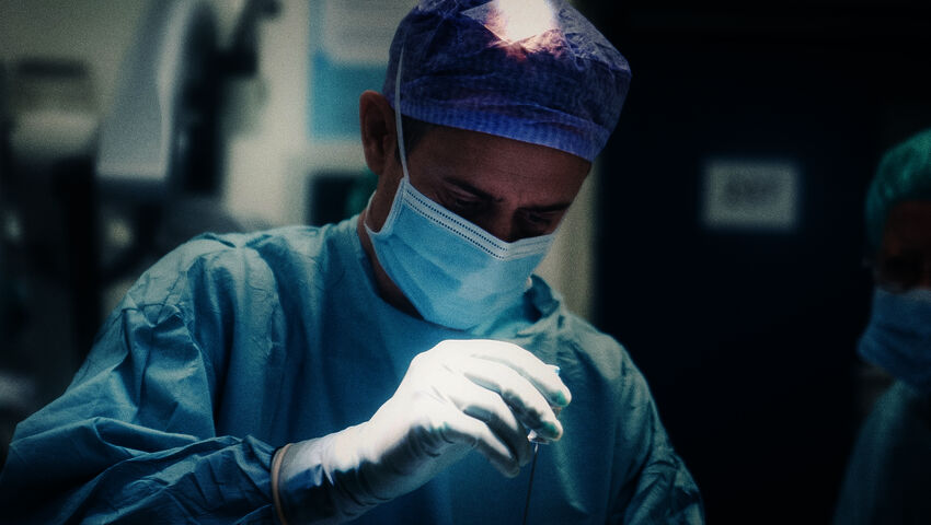 Hyvissä käsissä (7)