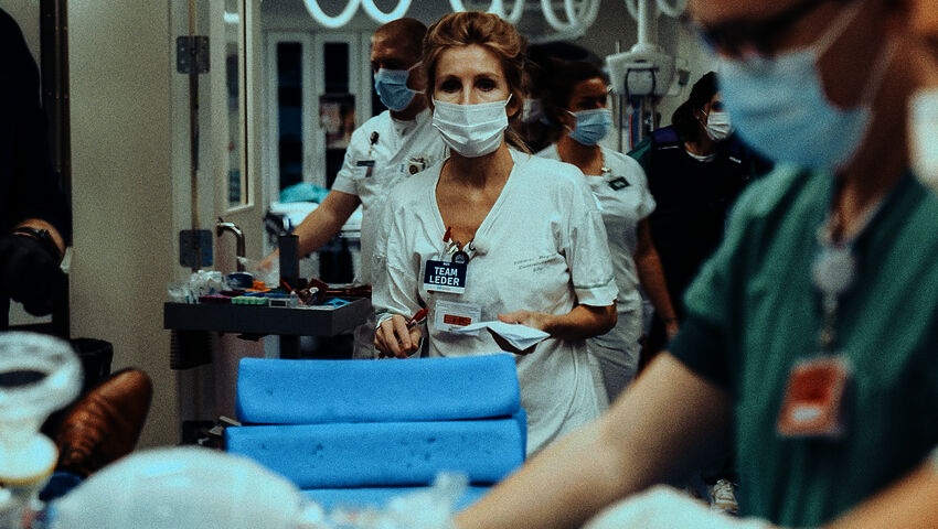 Hyvissä käsissä (7)