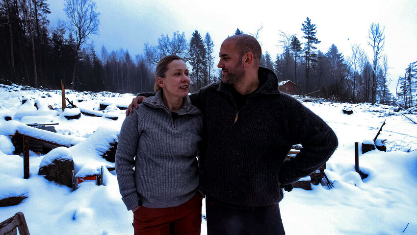 Tiettömän taipaleen takana