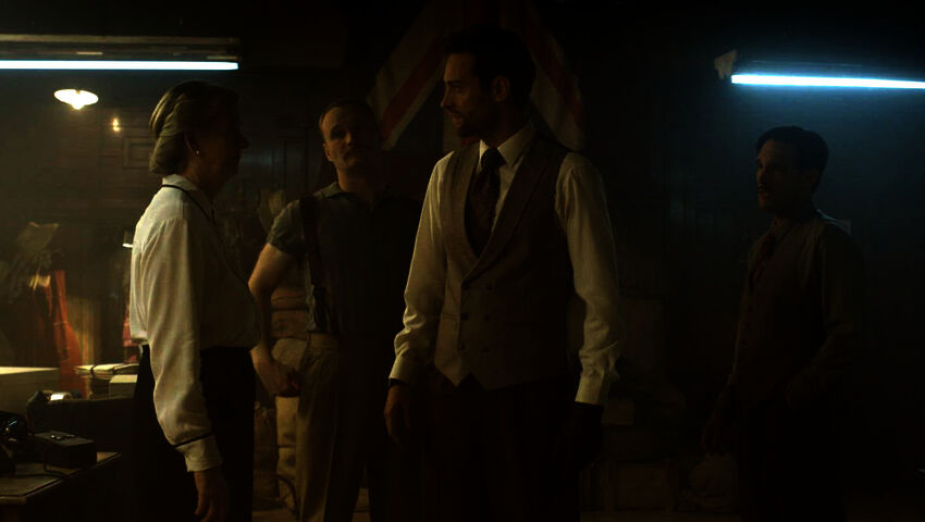 Vakoojien kaupunki (12)